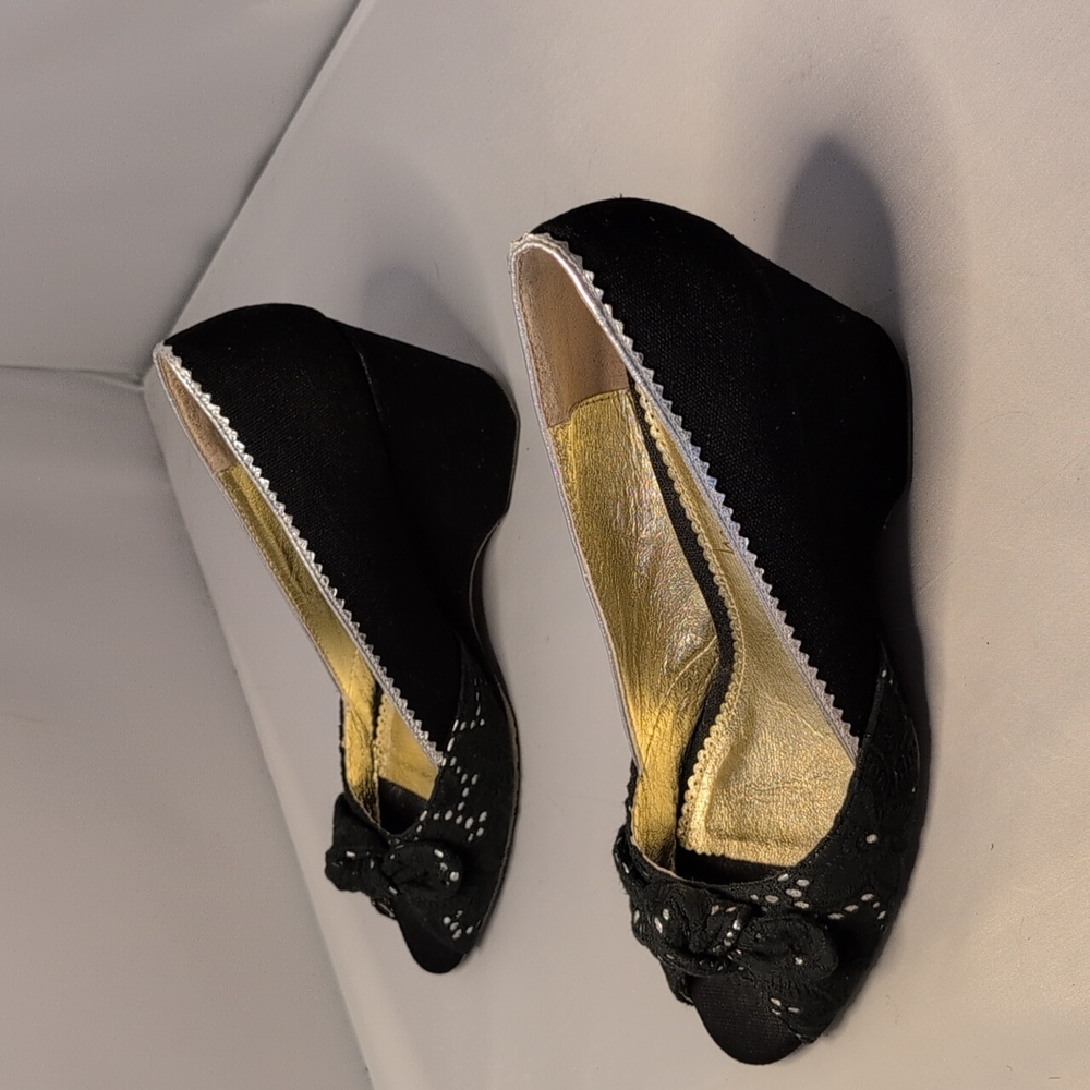 Sam Edelman Black & Silver Canvas Peep Toe Wedge Heels - Picture 4 of 16